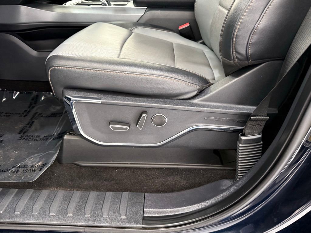 Certified 2022 Ford F150 Lightning Lariat AWD/4WD image 16