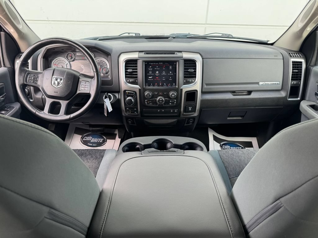 Used 2019 RAM 1500 Big Horn AWD/4WD image 9