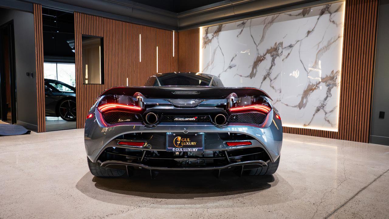 Used 2018 McLaren 720S Luxury RWD image 5