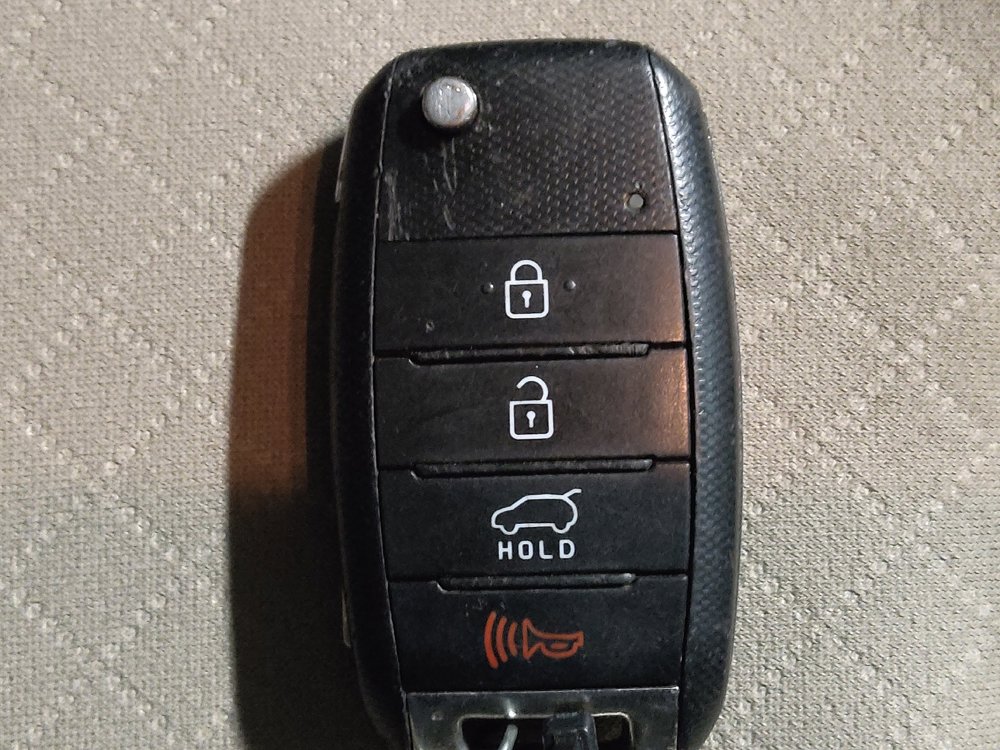 Used 2017 Kia Sorento AWD image 32