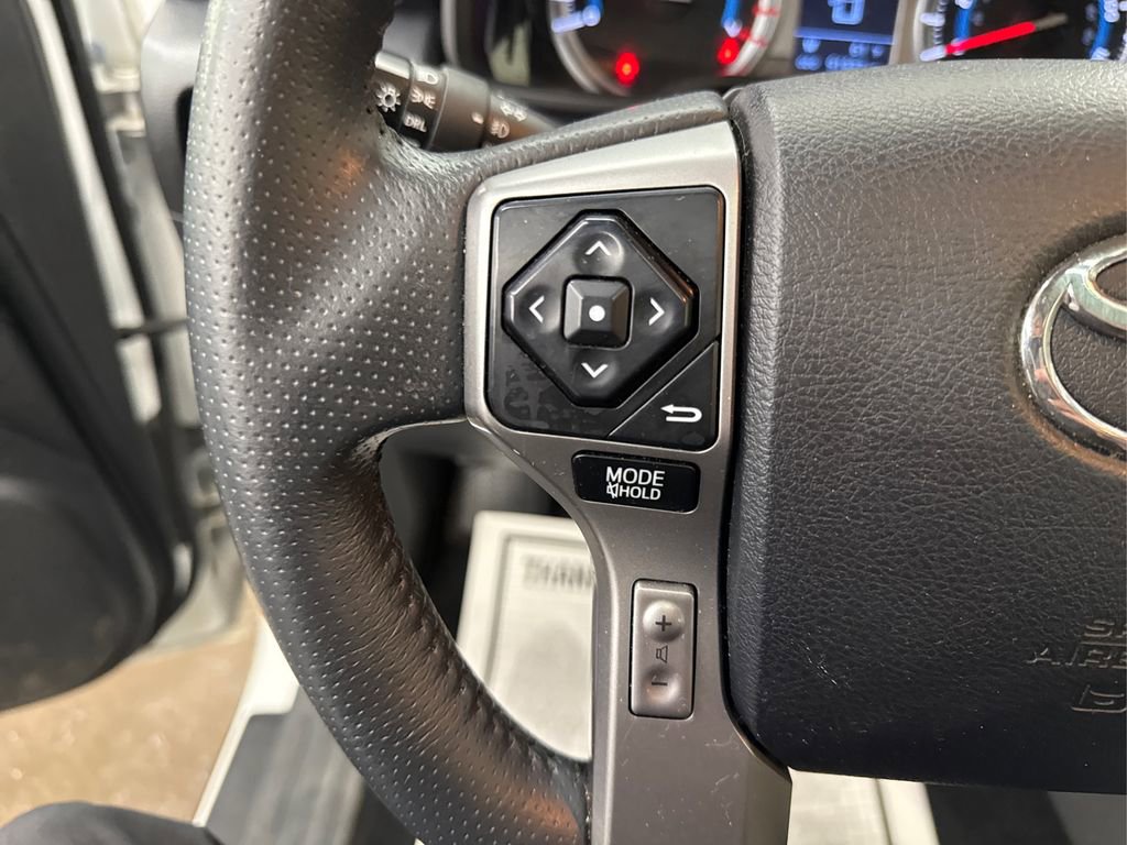 Used 2019 Toyota 4Runner 4WD image 35