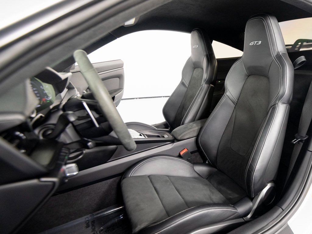 Certified 2022 Porsche 911 GT3 image 5