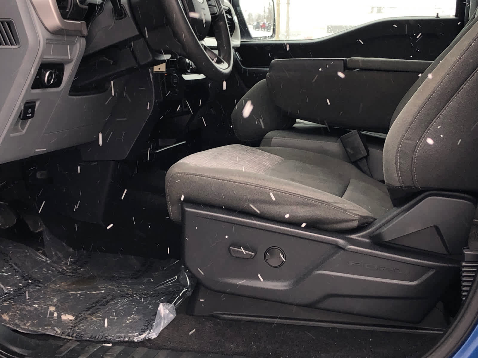 Used 2023 Ford F150 XLT image 21