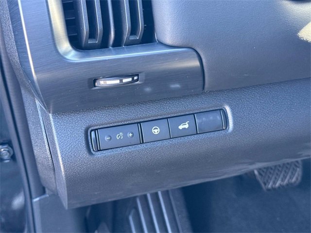 New 2025 Nissan Pathfinder Rock Creek image 22