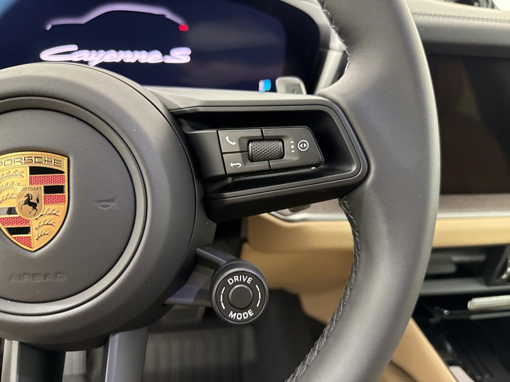 New 2026 Porsche Cayenne S AWD/4WD image 38