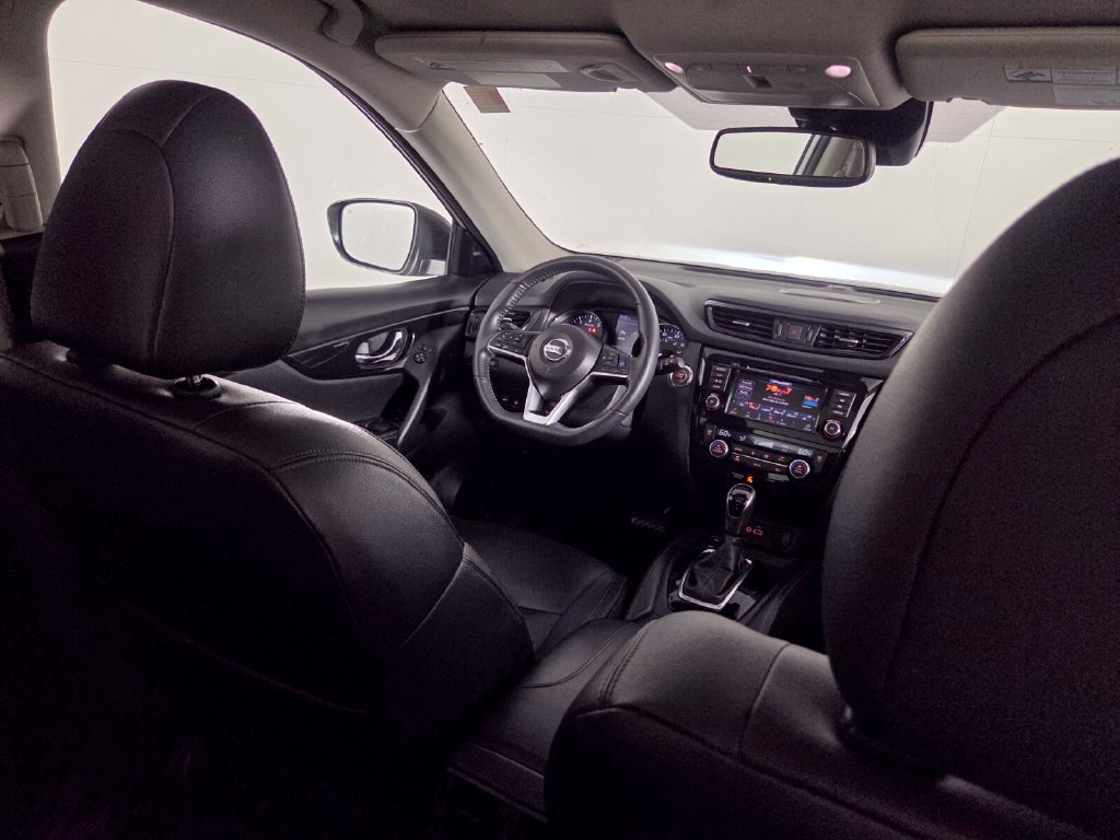 Used 2020 Nissan Rogue SL w/ Premium Package FWD image 30