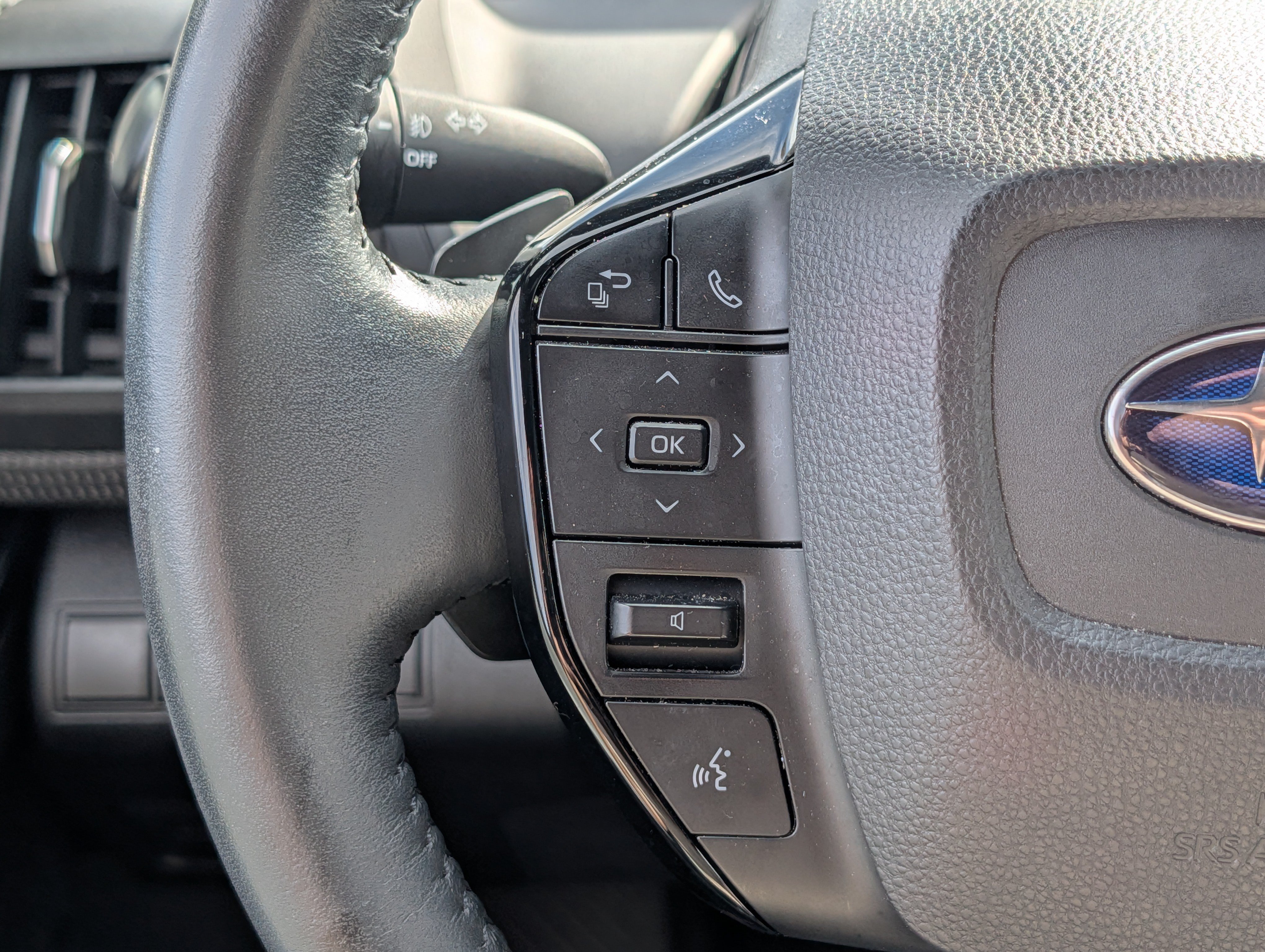 Used 2023 Subaru Solterra AWD image 31