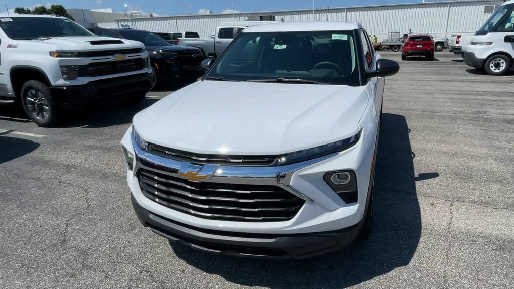 New 2026 Chevrolet TrailBlazer LS w/ LS Convenience Package FWD image 5