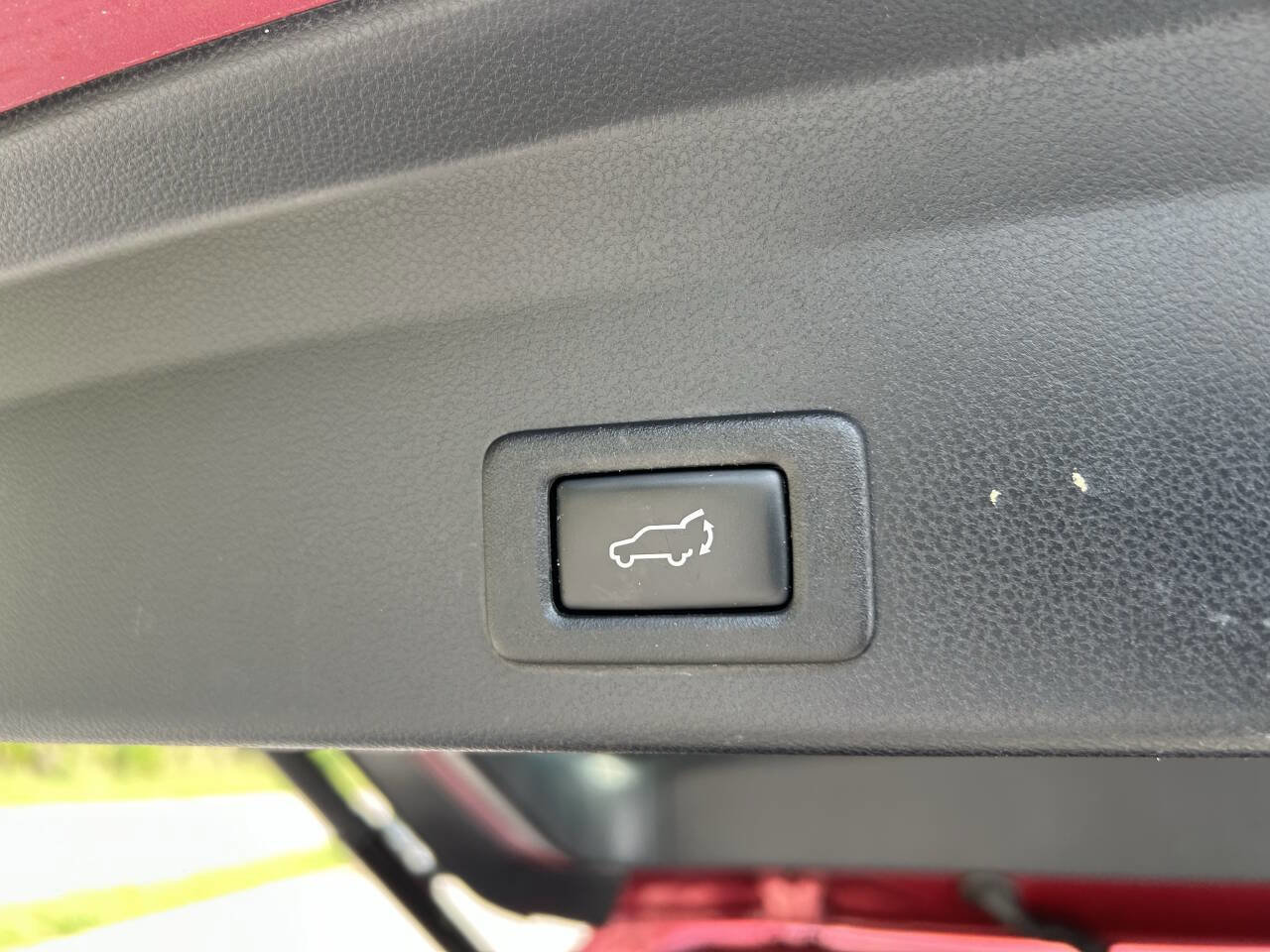 Used 2019 Subaru Ascent Premium image 31