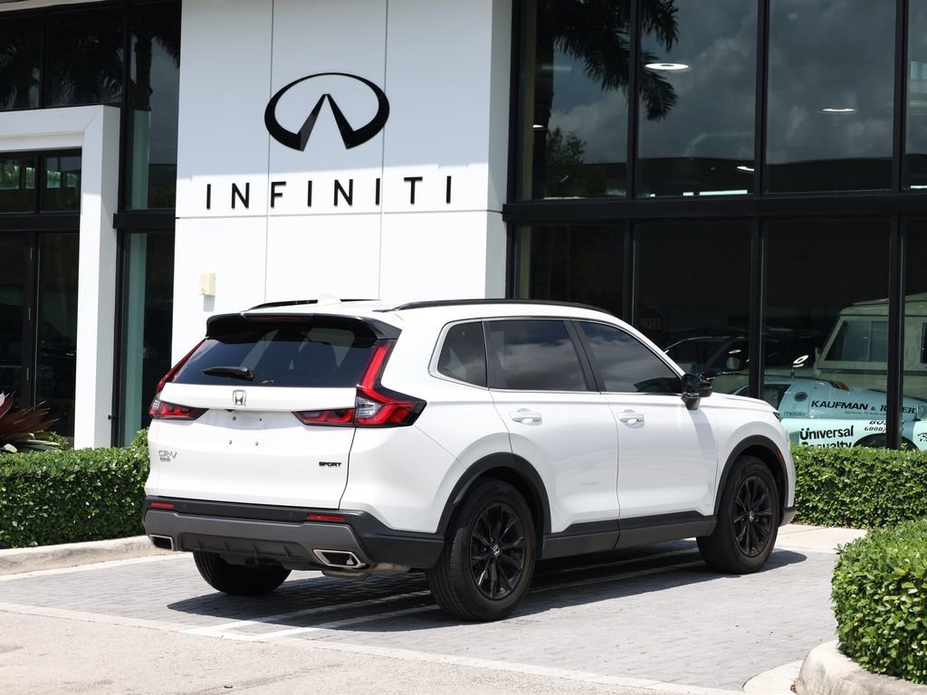 Used 2025 Honda CR-V Sport-L image 4