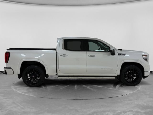 Used 2025 GMC Sierra 1500 Denali AWD/4WD image 2