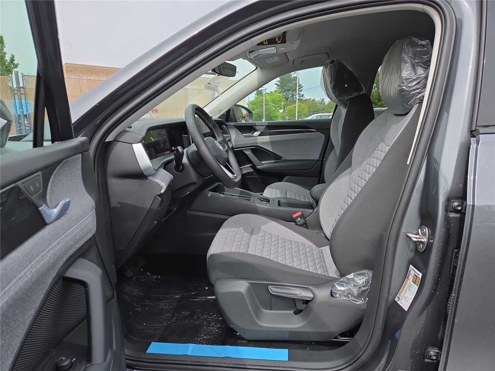 New 2026 Volkswagen Tiguan S AWD/4WD image 11