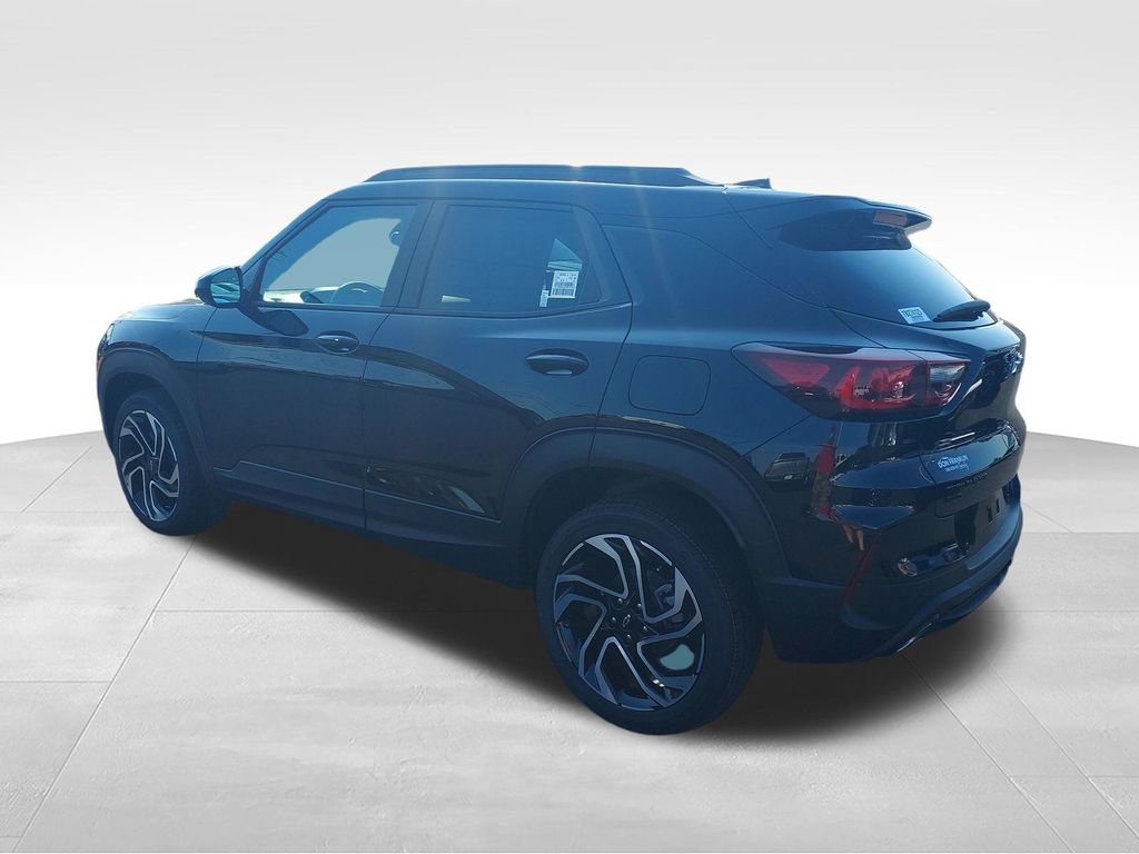 New 2026 Chevrolet TrailBlazer RS w/ Convenience Package AWD/4WD image 3