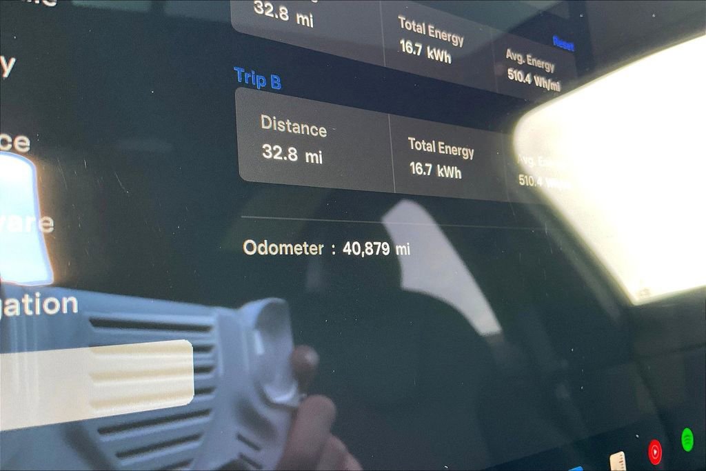 Used 2023 Tesla Model X Plaid image 13