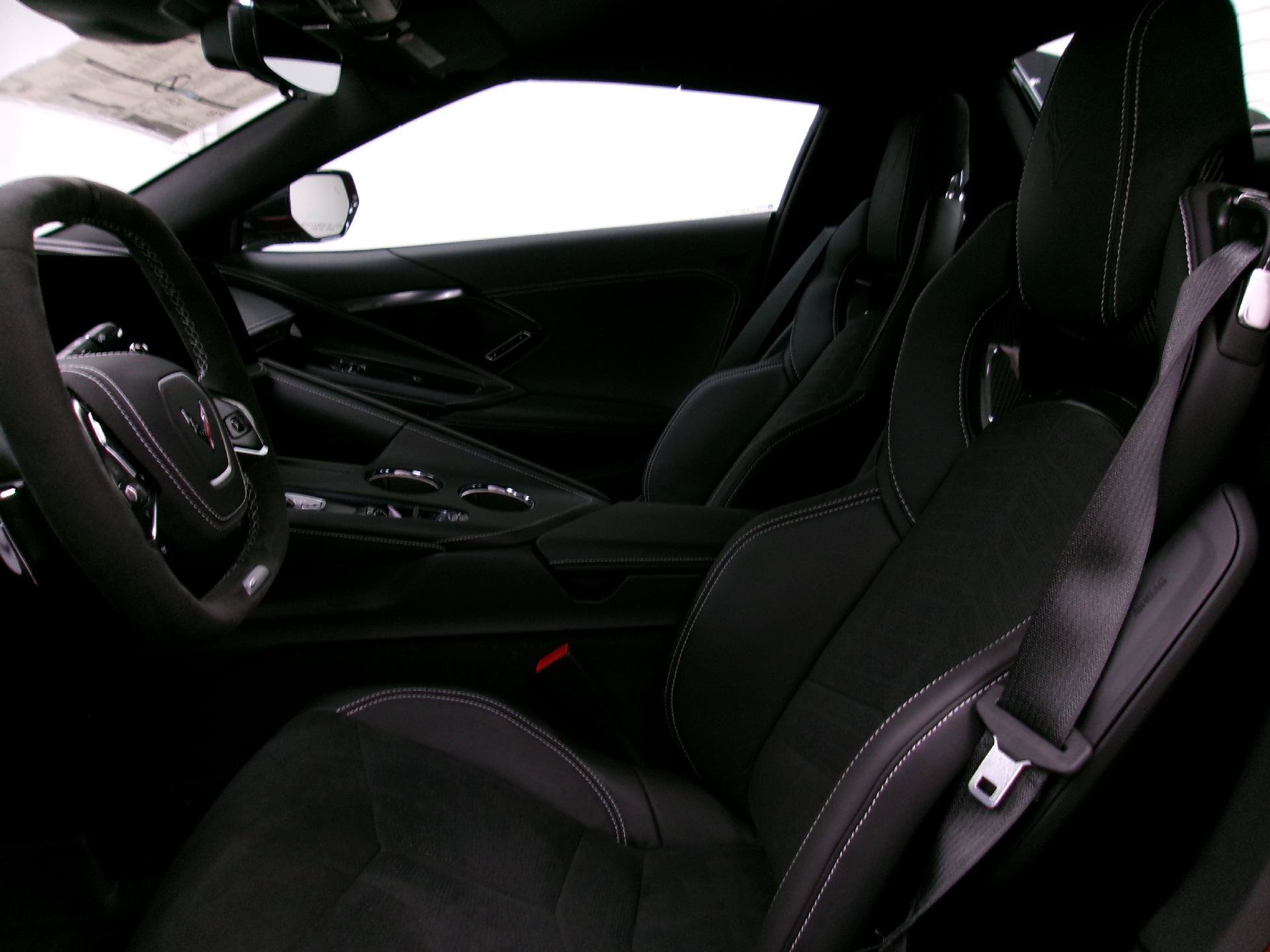 New 2026 Chevrolet Corvette E-Ray w/ Stealth Interior Trim Package AWD/4WD image 7