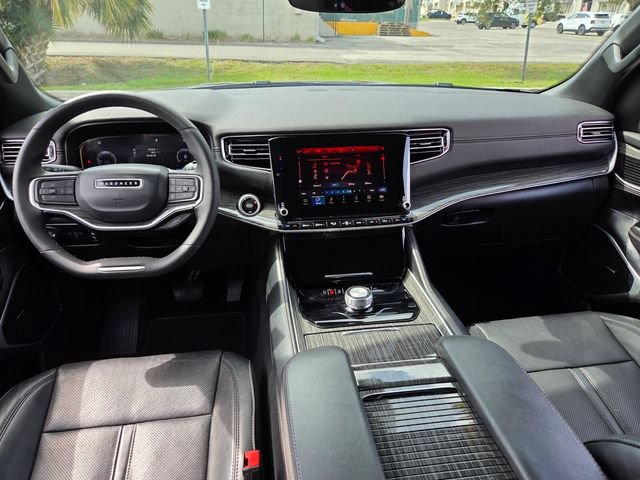 Used 2022 Jeep Wagoneer Series II RWD image 12