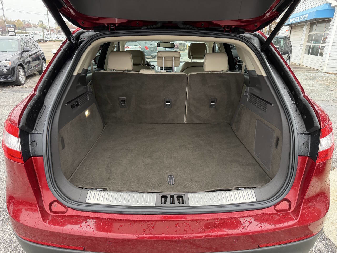 Used 2018 Lincoln MKX Reserve w/ Driver Assistance Package image 15