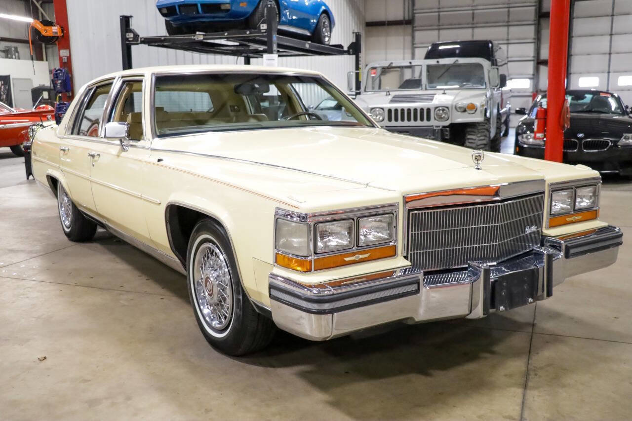 Used 1986 Cadillac Brougham Brougham image 12