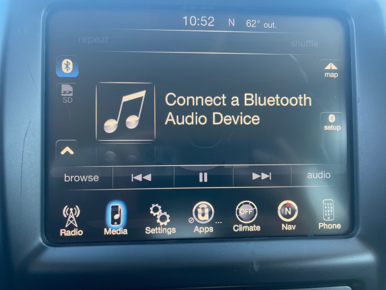 Used 2017 Jeep Cherokee Latitude FWD image 6