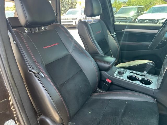Used 2013 Jeep Grand Cherokee Trailhawk AWD/4WD image 12
