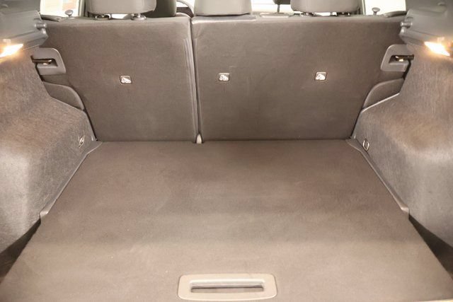 Used 2025 Nissan Kicks SV w/ Illumination Package FWD image 25