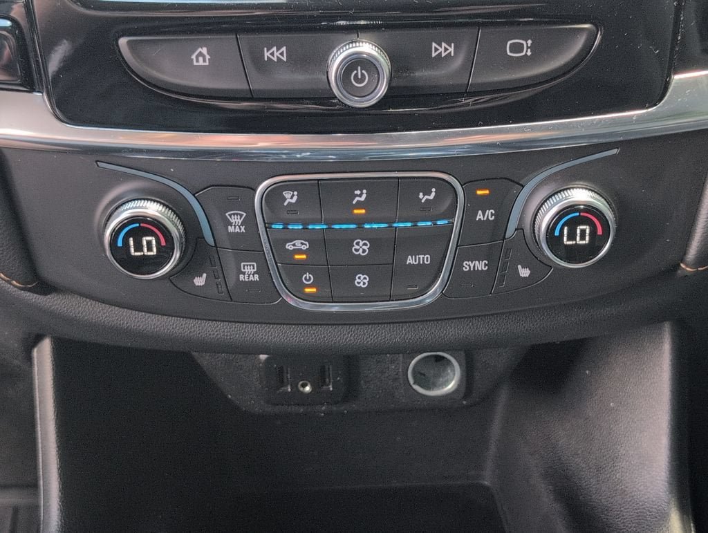 Used 2019 Chevrolet Traverse RS FWD image 22