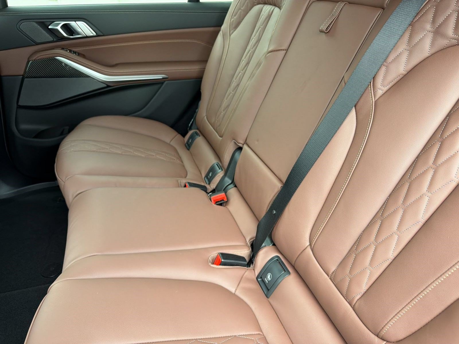 New 2027 BMW X7 M60i AWD/4WD image 24