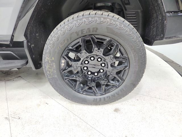New 2026 GMC Hummer EV 4x4 Crew Cab image 48