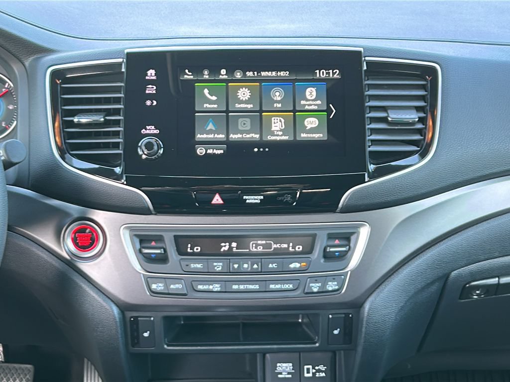 Used 2022 Honda Pilot Sport image 17