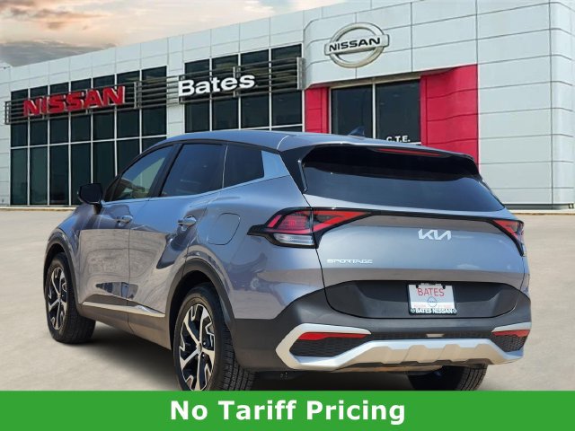 Used 2025 Kia Sportage EX FWD image 5