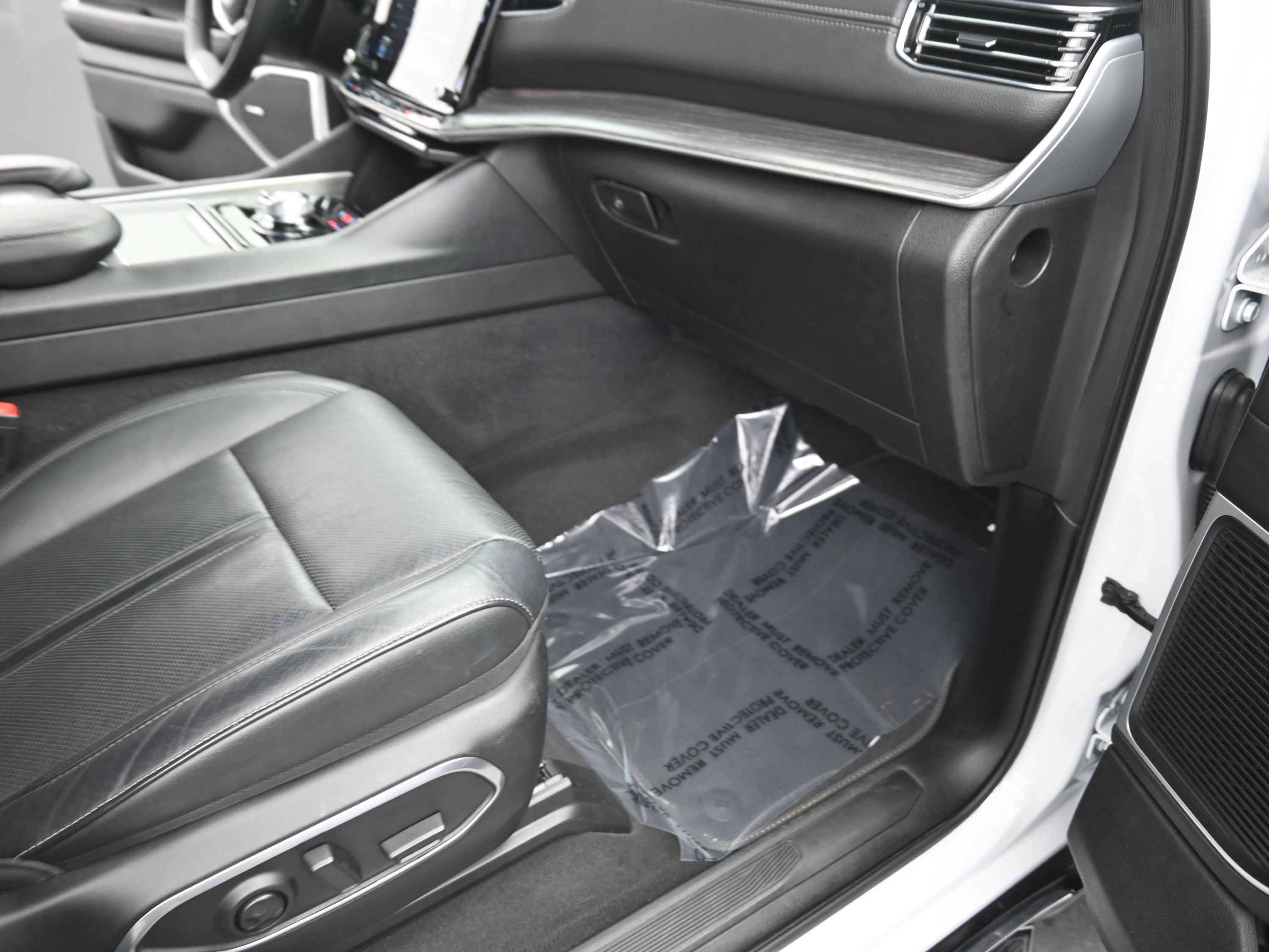 Used 2023 Jeep Wagoneer L Series II image 21