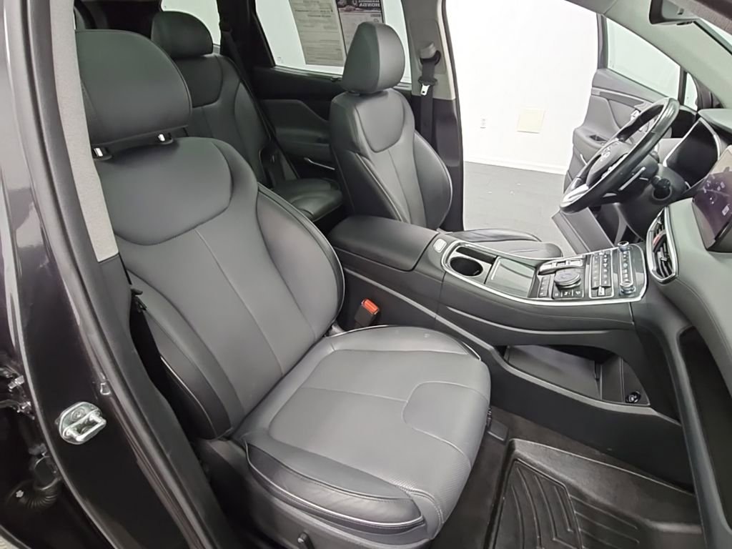 Used 2022 Hyundai Santa Fe Limited image 39