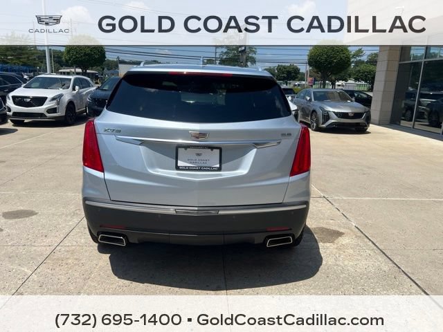 Used 2017 Cadillac XT5 FWD image 3