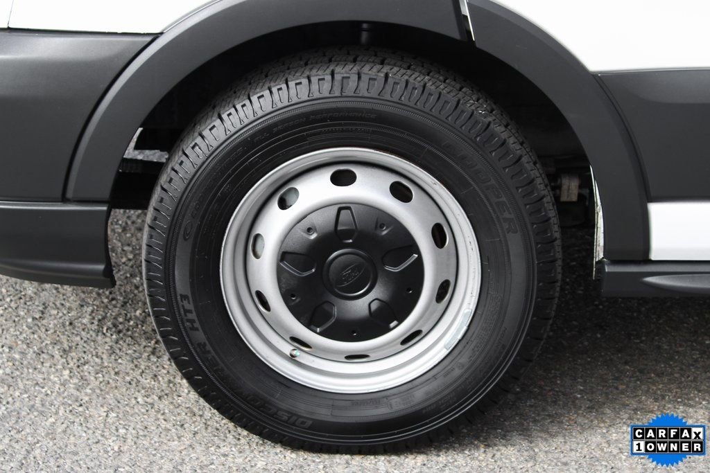 Used 2017 Ford Transit 350 XL image 34