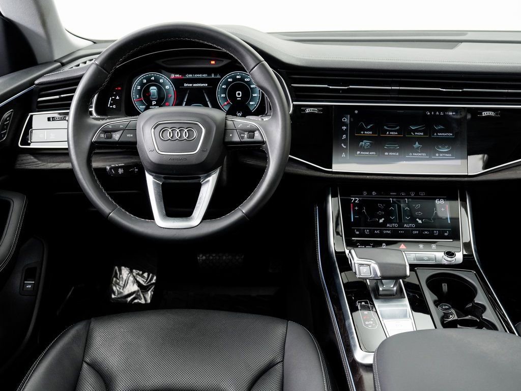 Used 2023 Audi Q8 Prestige w/ Prestige Package AWD/4WD image 15