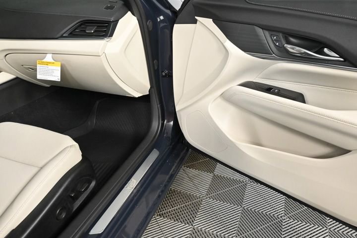 New 2025 Cadillac CT4 Premium Luxury image 24