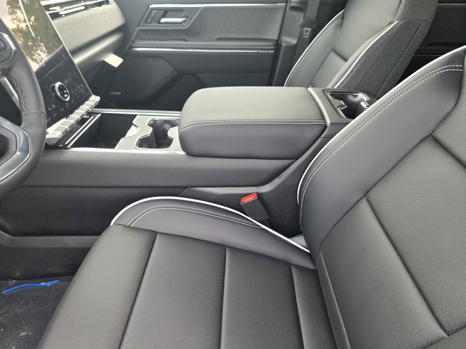 New 2026 GMC Sierra EV Elevation w/ Premium Package image 8