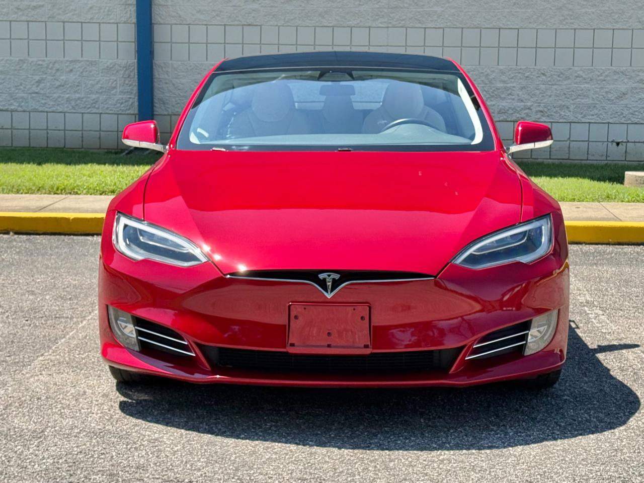 Used 2018 Tesla Model S 100D AWD/4WD image 2