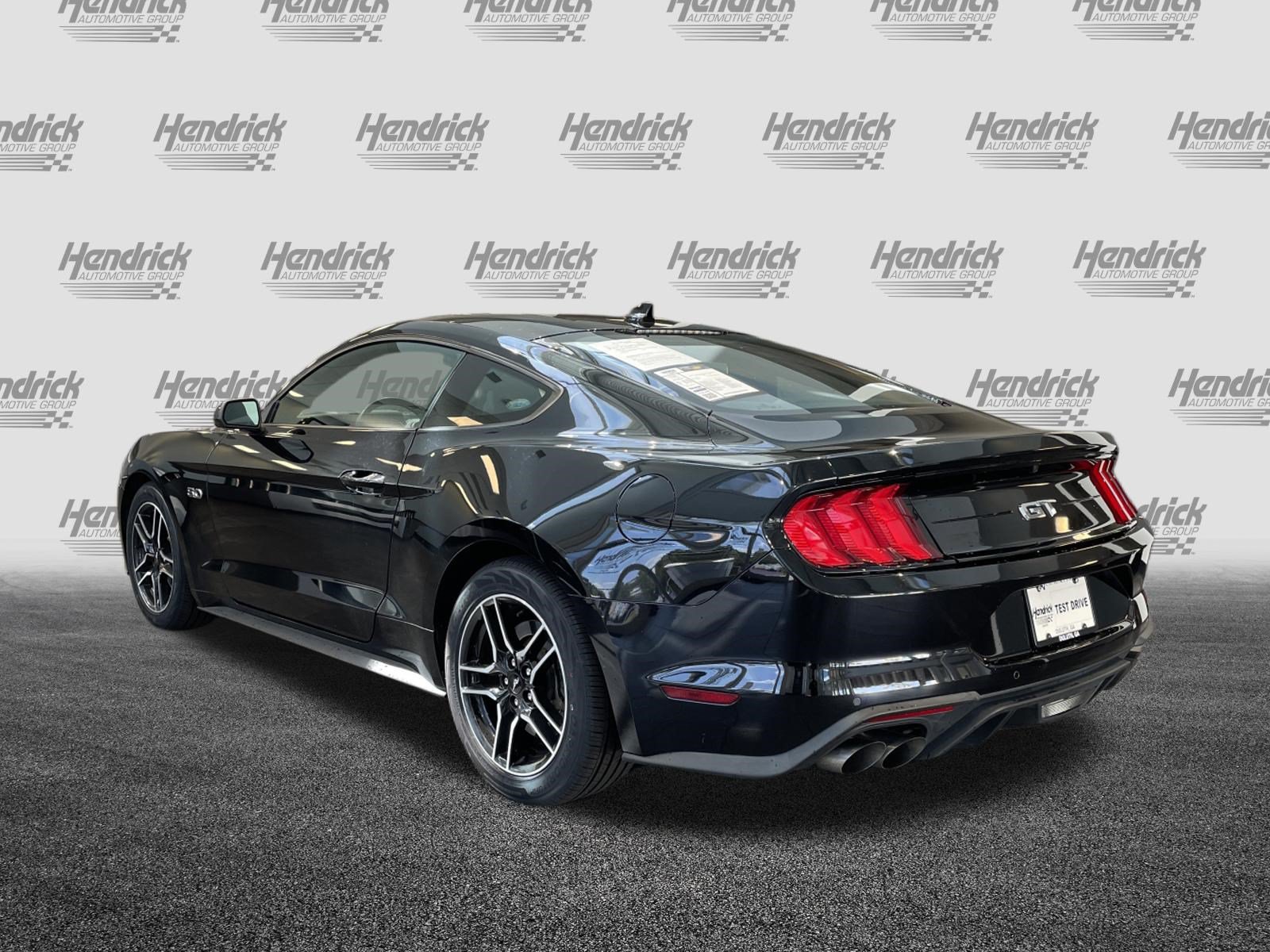 Used 2022 Ford Mustang GT Premium RWD image 8
