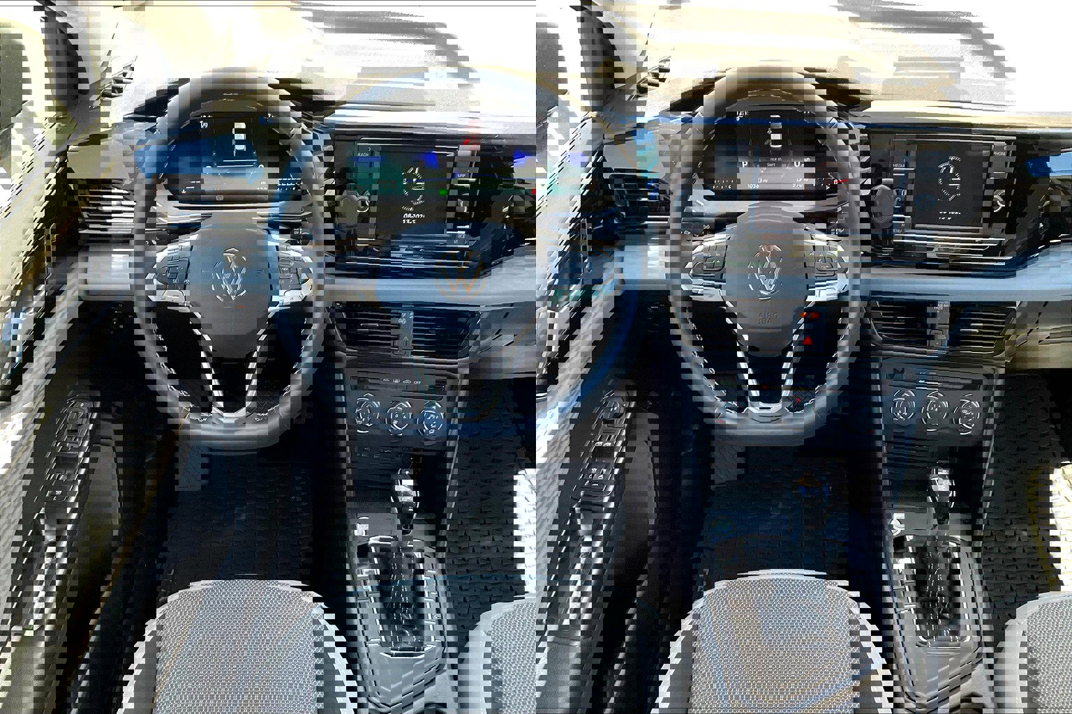 Certified 2022 Volkswagen Taos S w/ IQ Drive S Package image 4