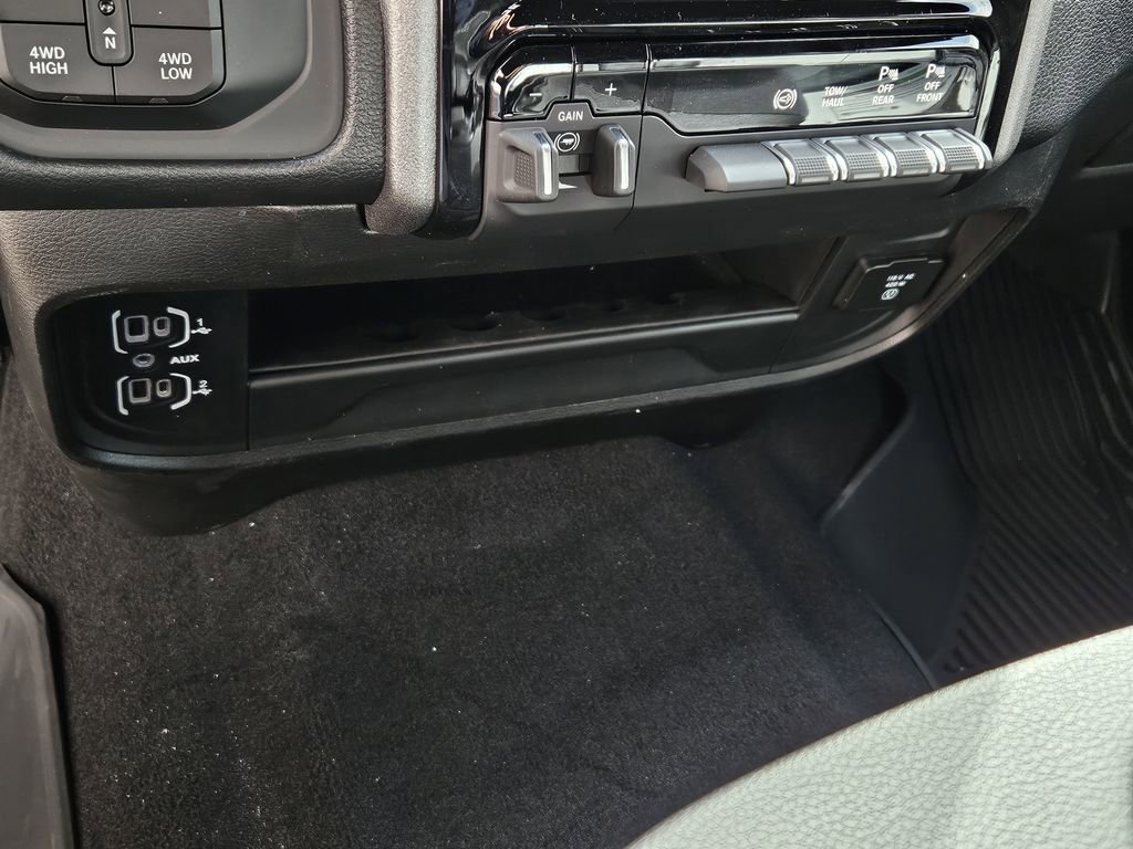 New 2026 RAM 2500 Tradesman image 18