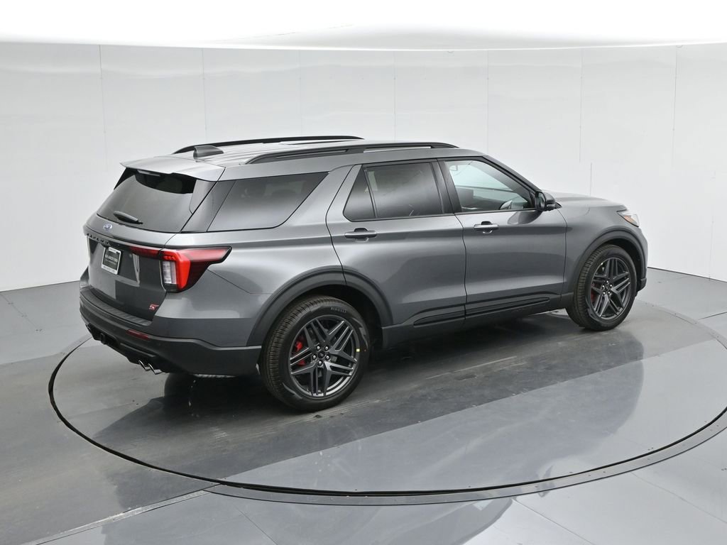 New 2026 Ford Explorer ST AWD/4WD image 42
