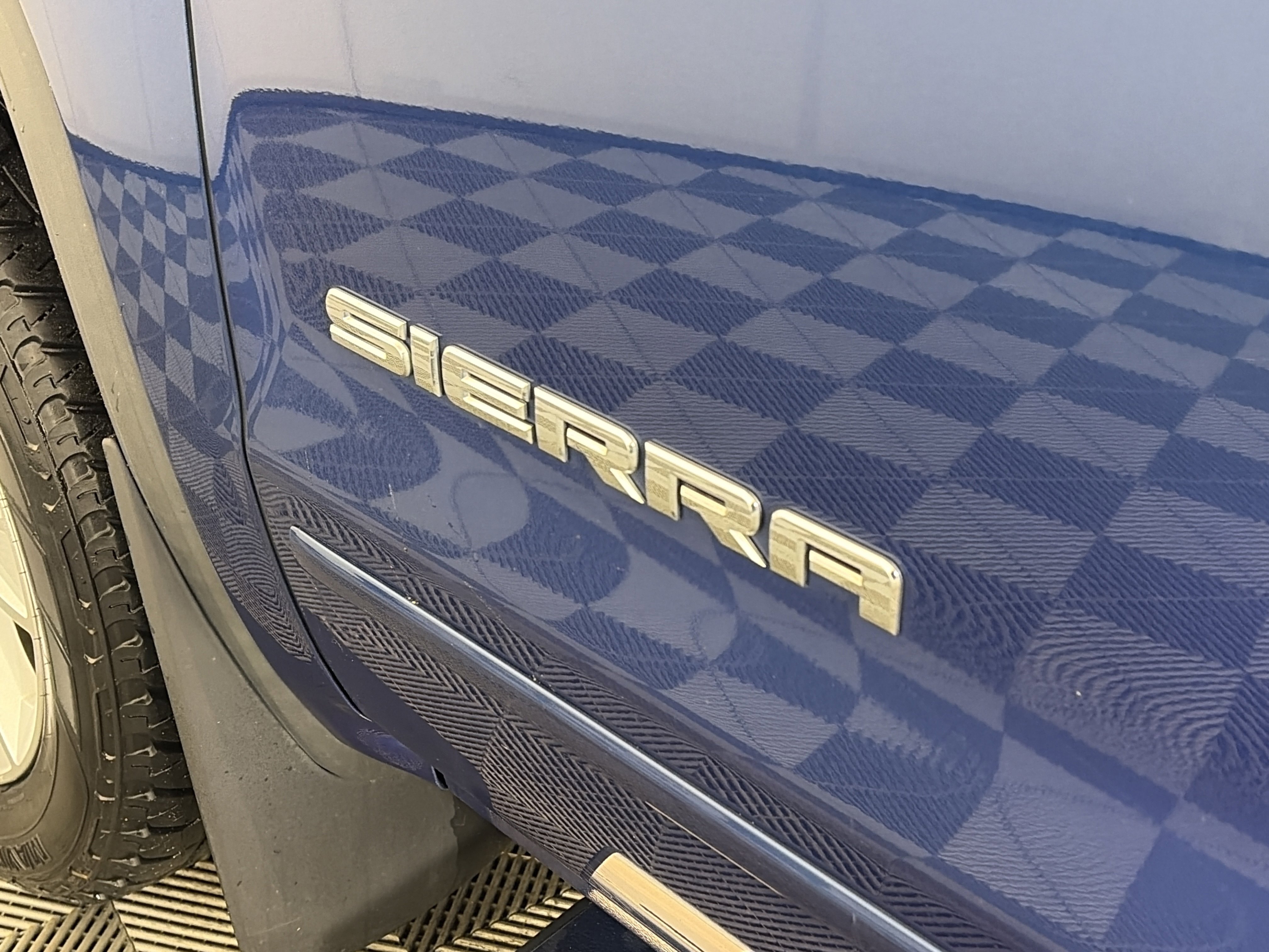 Used 2016 GMC Sierra 1500 SLE w/ SLE Value Package image 17