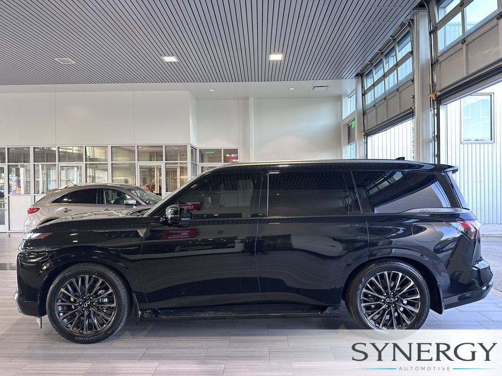Certified 2025 INFINITI QX80 Autograph w/ Premium Cargo Package AWD/4WD image 13