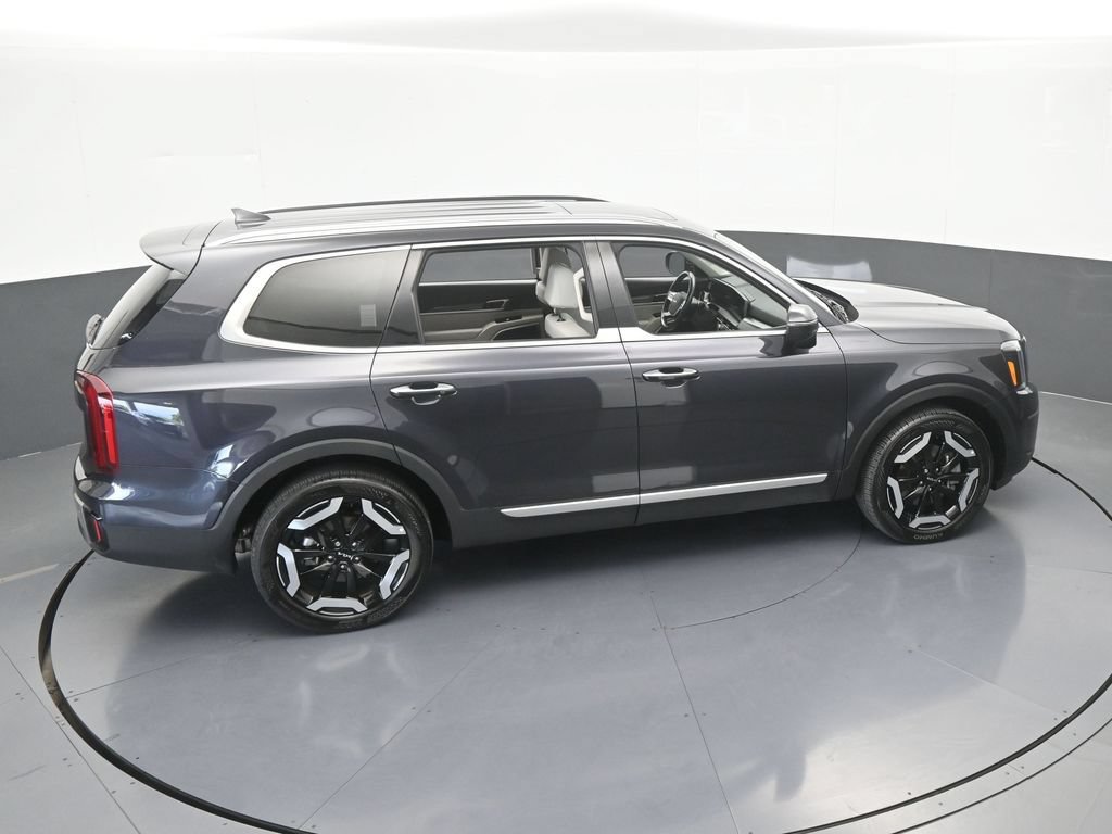 Used 2025 Kia Telluride S FWD image 54