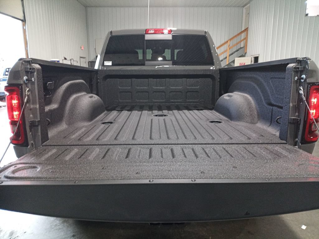 New 2026 RAM 2500 Warlock AWD/4WD image 10