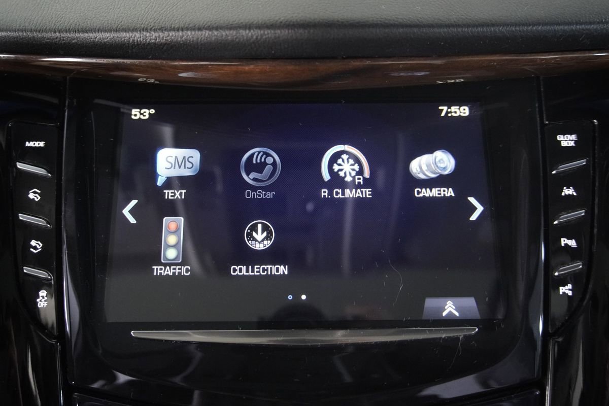 Used 2017 Cadillac Escalade Premium Luxury image 22