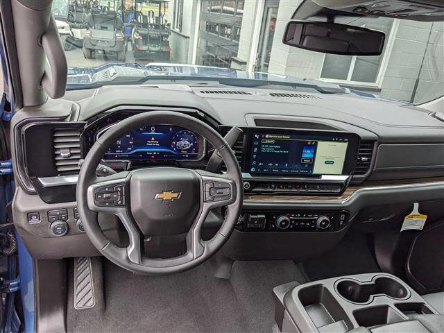 Used 2025 Chevrolet Silverado 2500 LT image 13