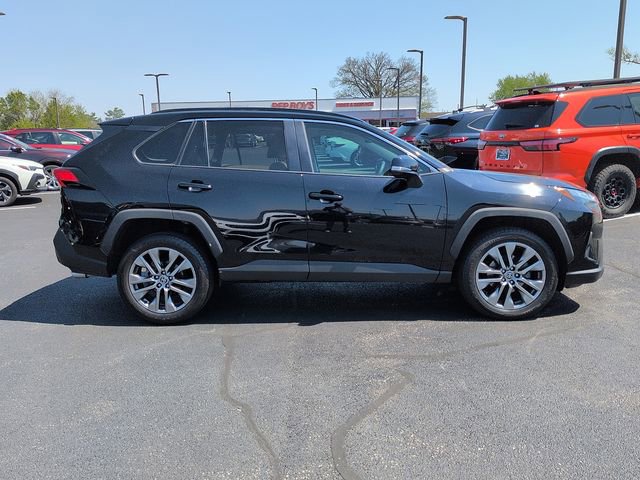 Certified 2023 Toyota RAV4 XLE Premium image 8