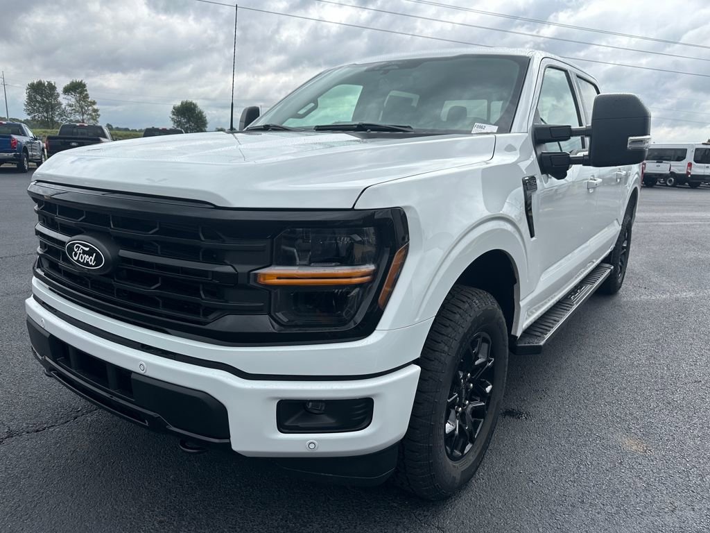 New 2025 Ford F150 XLT w/ Equipment Group 302A MID image 4